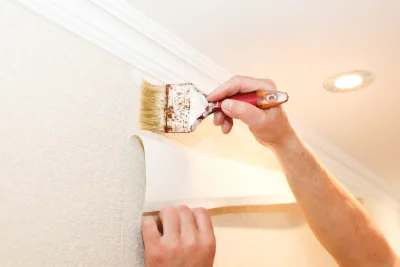Pose de papier peint à Marpiré — revêtements muraux et toiles de verre